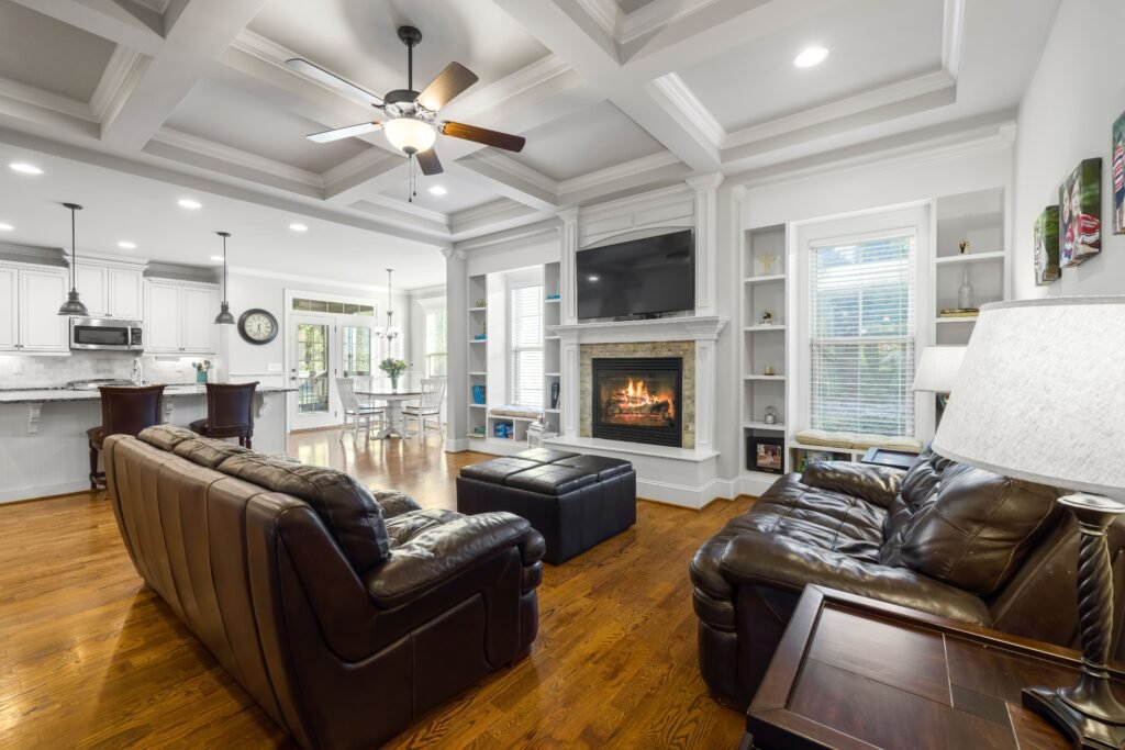 warm an cozy Living room with a fireplace creating a warm and cozy focal point surrounded by comfortable seating