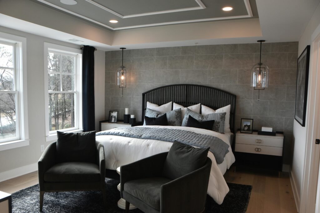 Affordable house in the USA featuring bedroom decorating ideas with temporary wall treatments, peel-and-stick wallpaper, and budget-friendly decor accents.